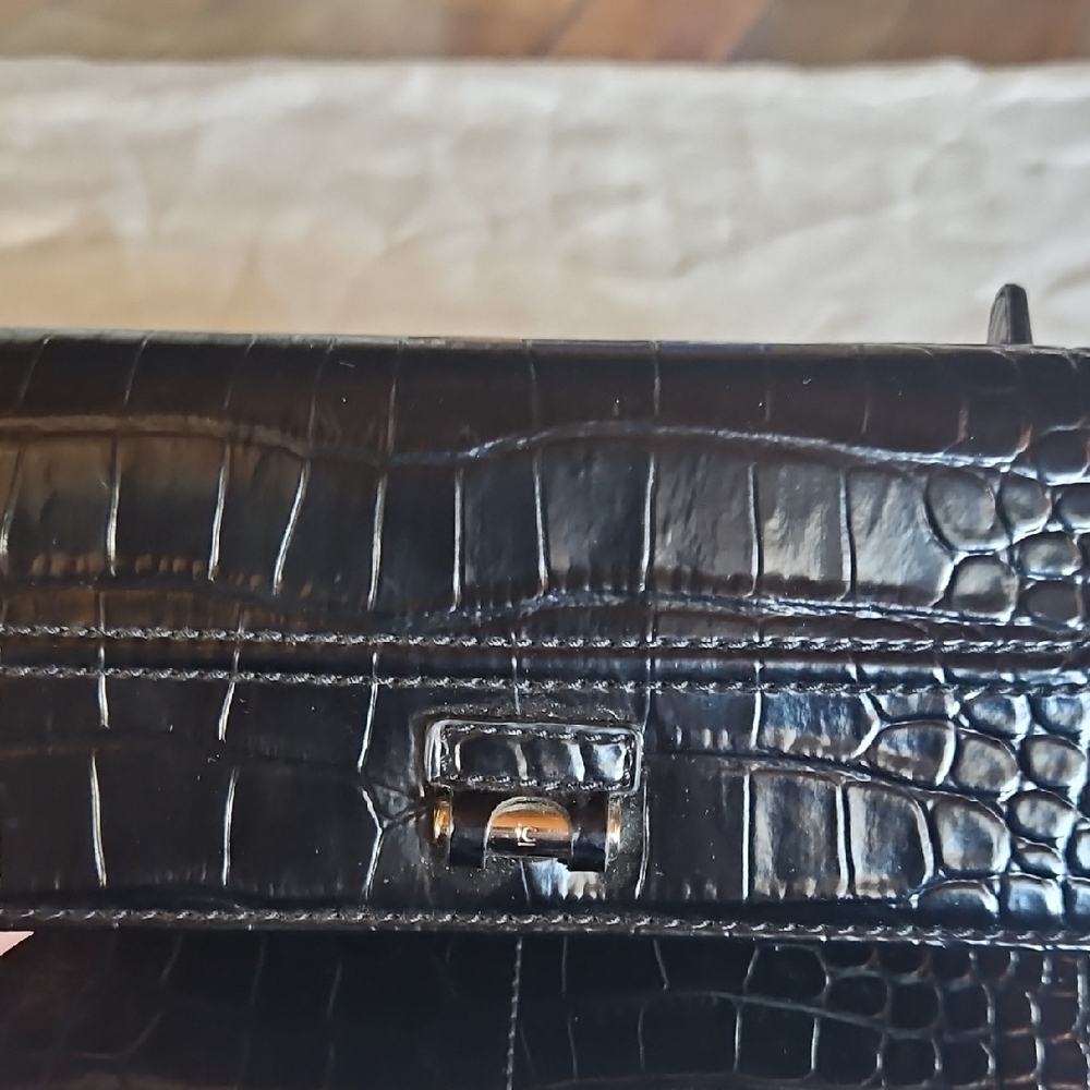 Liz Claiborne Black Croc-Embossed Wallet - Picture 6 of 6